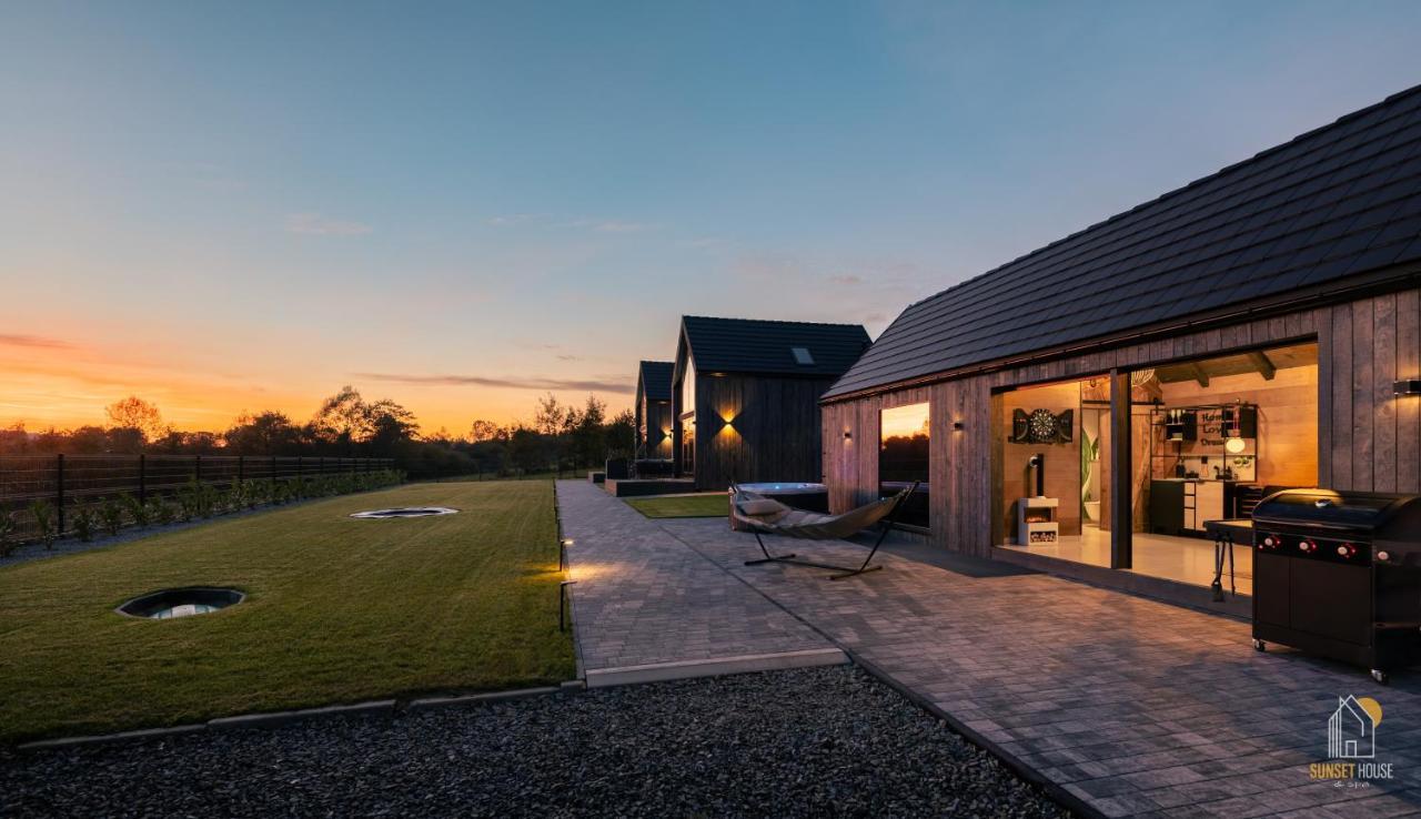 Sunset House & Ustrzyki Dolne